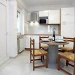 Apartmaji S Pogledom Na Morje Zm -sea View Zm * 포르토로즈