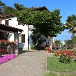 Apartmaji S Pogledom Na Morje Zm -sea View Zm *