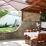 아파트 Apartmaji S Pogledom Na Morje Zm -sea View Zm