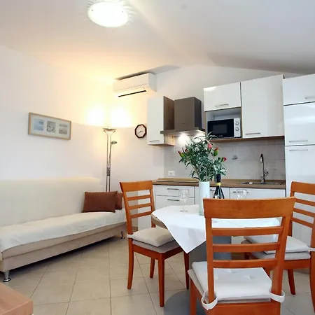 アパート Apartmaji S Pogledom Na Morje Zm -sea View Zm *