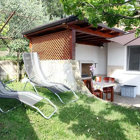 Apartmaji S Pogledom Na Morje Zm -sea View Zm *